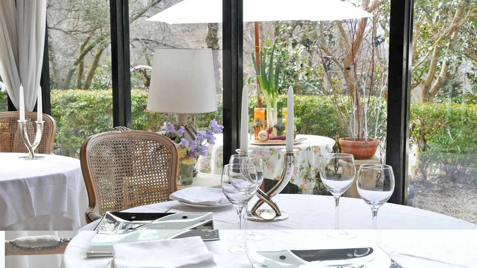 *** מלון האקונה Auberge Au Mirador יפן